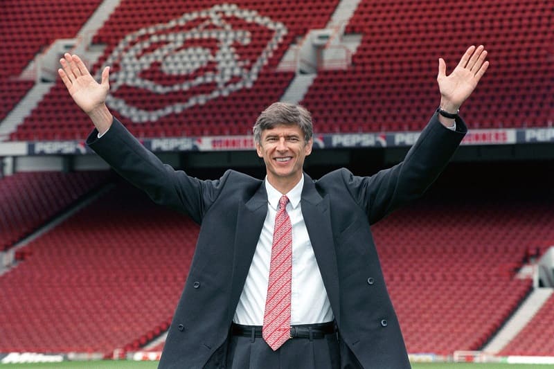 Huấn luyện viên Arsene Wenger thành công với sự nghiệp tại CLB Arsenal